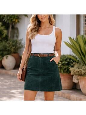 Ivy Club Classics Green Suede Leather Mini Skirt Vintage High Rise Size 6